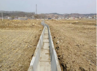 铁岭农田矩形槽：一种农田灌溉系统